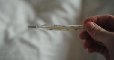 Merkür termometresi 36.6 derece gösteriyor.