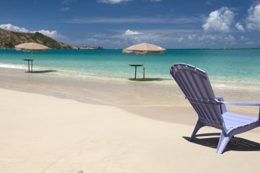 Grand büyük plaj Karayipler'de St. Martin