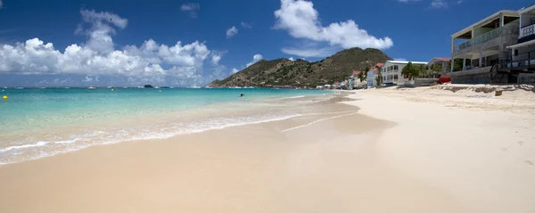 Grand Case beach in St. Martin in the Caribbean — Stock Photo, Image