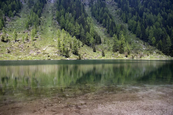 Lago nambino, Trekking der fünf Seen — Stockfoto