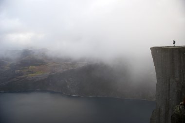 Preikestolen, Müezzin Kayası