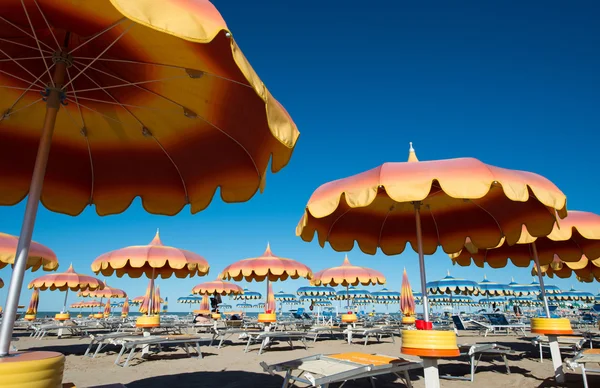 Playa de Rimini, playa de 15 kilómetros de longitud —  Fotos de Stock