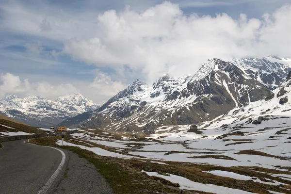 Gavia Pass, Dolomieten, Alpen, Italië — Stockfoto