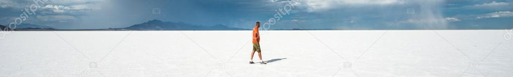 Bonneville salt flats, Utah