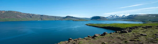 Hvalfjordur fjordu, severně od Islandu — Stock fotografie