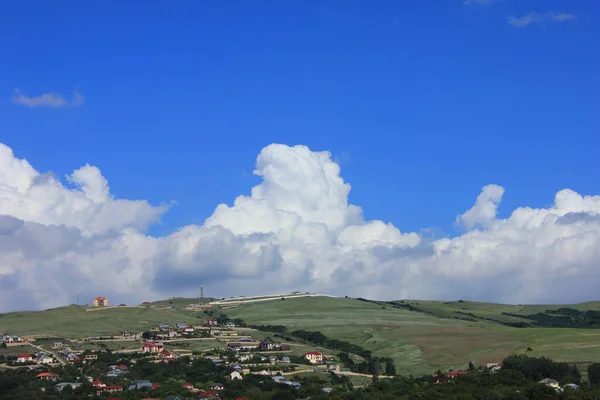 Azerbaiyán Nubes Cúmulos Sobre Suelo Distrito Shemakha — Foto de Stock