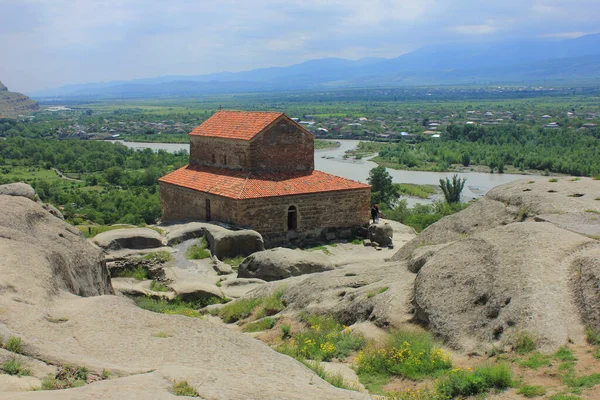 Georgia Uplistsikhe Kayalıklarındaki Antik Şehir Gori Kasabasının Yakınında — Stok fotoğraf