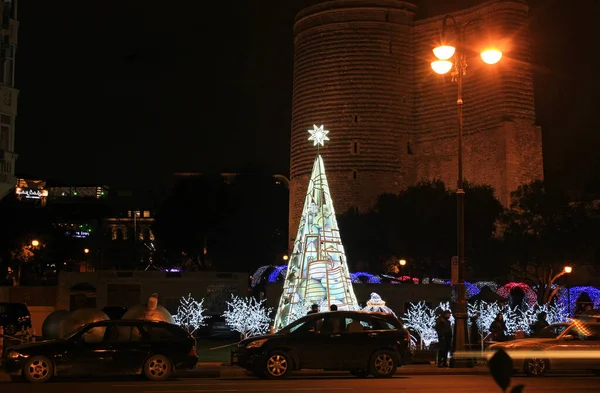 Azerbaijan 2018 Year Beautiful New Year Tree Baku City Maiden — Stock Photo, Image