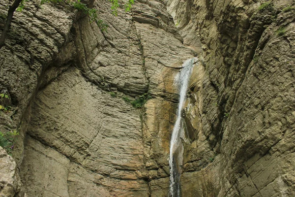 Красивый Живописный Водопад Внутри Горы Азербайджан Губа — стоковое фото