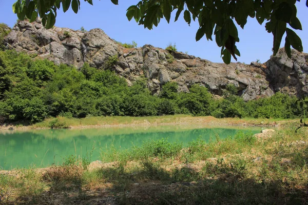 Azerbaijão Lago Azul Nas Montanhas — Fotografia de Stock