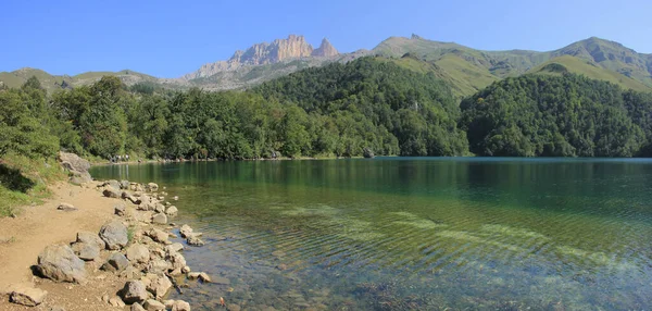 Ázerbájdžán Ganjo Krásné Horské Jezero — Stock fotografie