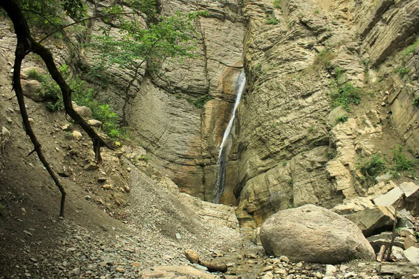 Vackert Pittoreskt Vattenfall Inne Berget Azerbajdzjan Guba Distriktet — Stockfoto