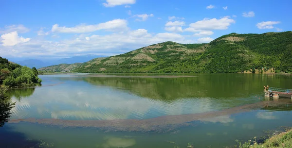 Azerbeidzjan Het Dorp Ivanovka Kinderen Zwemmen Zomer Een Prachtig Meer — Stockfoto