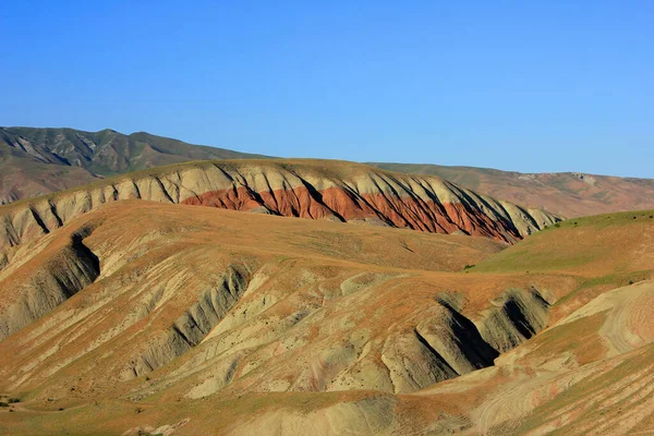 Красивые Красные Горы Хизи Закате Азербайджан — стоковое фото