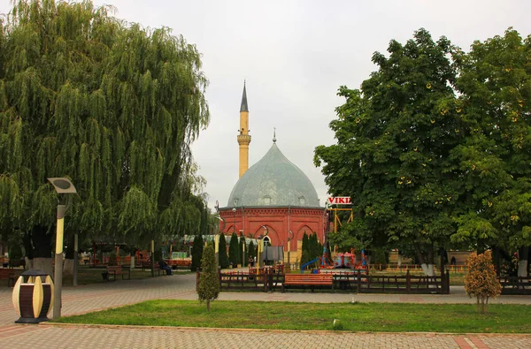 아제르바이잔 2020 아름답고 벽돌로 모스크 — 스톡 사진