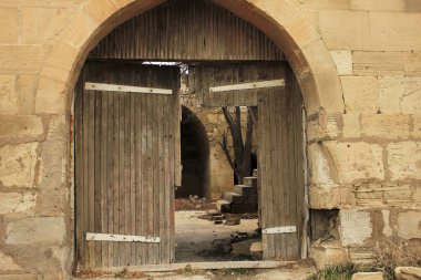 The gate to the courtyard of the Garachi caravanserai. Sangachal. Azerbaijan.