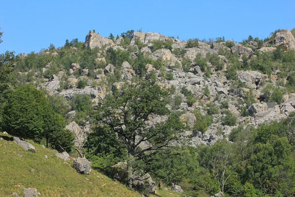 Fragmentos Del Antiguo Macizo Del Monte Kapaz Formado Tras Terremoto — Foto de Stock