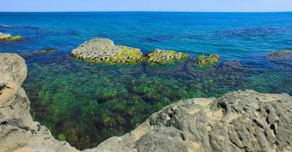 Kaspiska Havets Klippiga Kust Det Mardakan Azerbajdzjan — Stockfoto