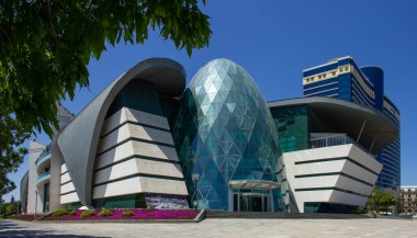 Bakü. Azerbaycan. 05.20.2020 yıl. Modern alışveriş merkezi Park Bulvarı.