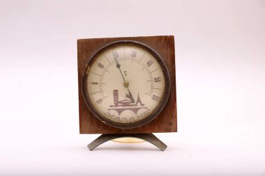 11.21.2020 yıl. Sovyetler Birliği 'nin eski termometresi..