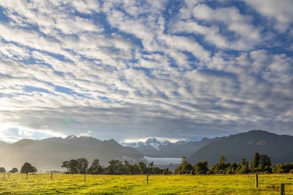 Hermoso Día Soleado Amanece Cerca Del Glaciar Fox Costa Oeste — Foto de Stock