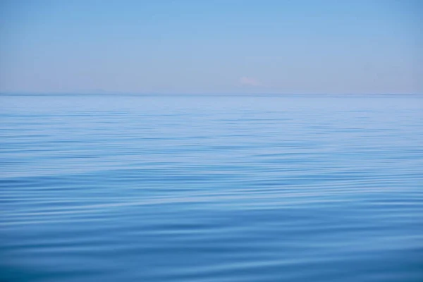 Mount Baker Ist Rosafarbenen Hitzedunst Über Dem Horizont Kaum Sichtbar — Stockfoto