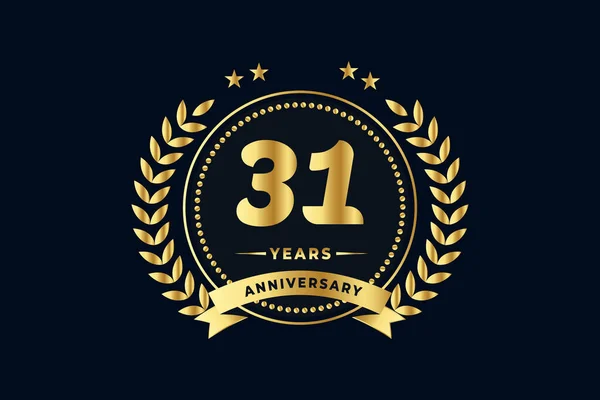 Parlak yüzük ve altın kurdeleli 31. Altın Yıl dönümü logosu, defne çelengi lacivert arka planda izole edilmiş.