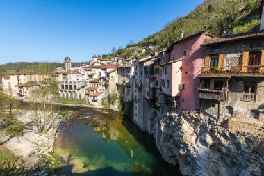 Pont-en-Royans 'da (Auvergne-Rhne-Alpes, Fransa)