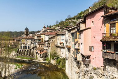 Pont-en-Royans 'da (Auvergne-Rhne-Alpes, Fransa)