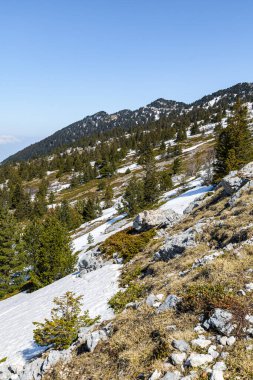 Moucherotte zirvesi ve radar anteni, Vercors massif (Isere, Fransa)