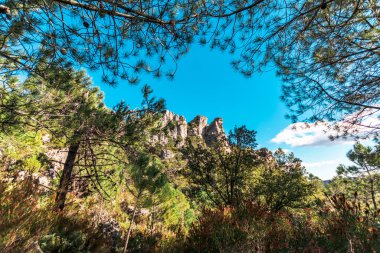 Cirque de Mourze Kayaları (Occitanie, Fransa)