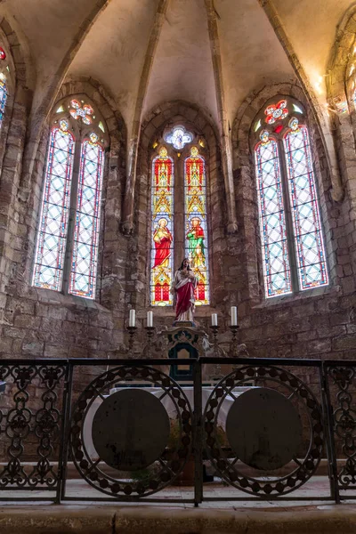 Внутренний Вид Хора Витражей Церкви Средневековой Деревне Мурез Окситания Франция — стоковое фото