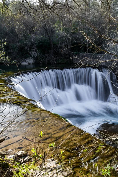 Vis Vattenfall Slutet Vintern Lång Exponering Occitanie Frankrike — Stockfoto