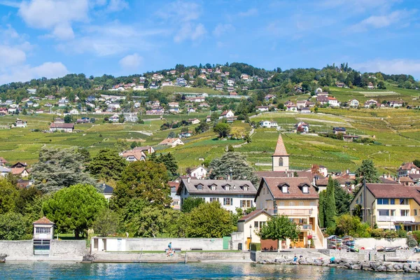 Widok Region Lavaux Łodzi Jeziorze Genewskim Vaud Szwajcaria — Zdjęcie stockowe