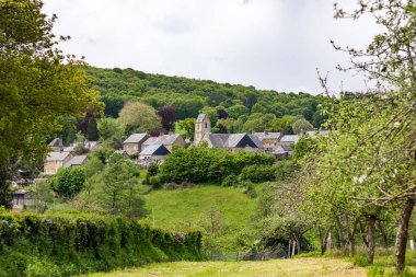 Cerisy-Belle-Etoile Köyü (Orne, Normandiya)