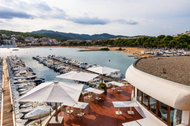 El Fortim tepesinden Sant Feliu de Guixols Limanı