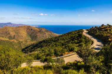 Sant Pere de Rodes Manastırı 'ndan Akdeniz Panoraması (Costa Brava)