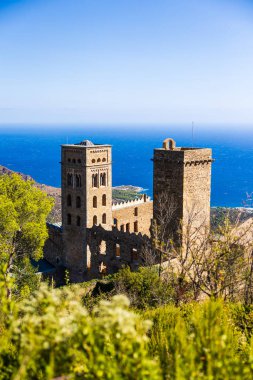 Sant Pere de Rodes Manastırı yukarıdan görüldü