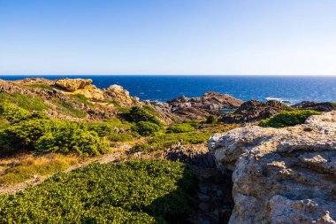 Cap de Creus 'un Costa Brava, İspanya' daki Kadavra yakınlarındaki manzarası