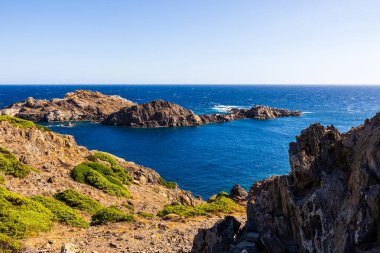Cap de Creus 'un Costa Brava, İspanya' daki Kadavra yakınlarındaki manzarası