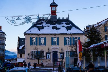 Maison du Patrimoine Müzesi kışın Villard-de-Lans şehir merkezinde