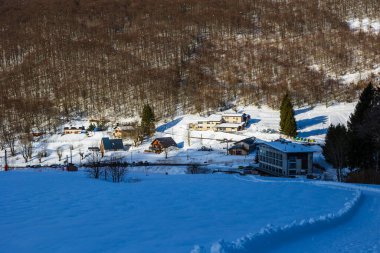 Rencurel, Vercors 'daki Col de Romeyere' de küçük Coulmes kayak merkezi.