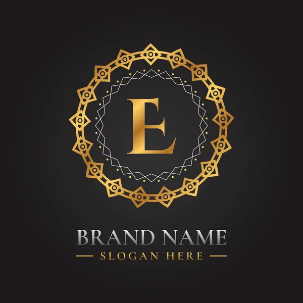 Letter Golden Vector Logo Template Luxury Style Concept — ストックベクタ