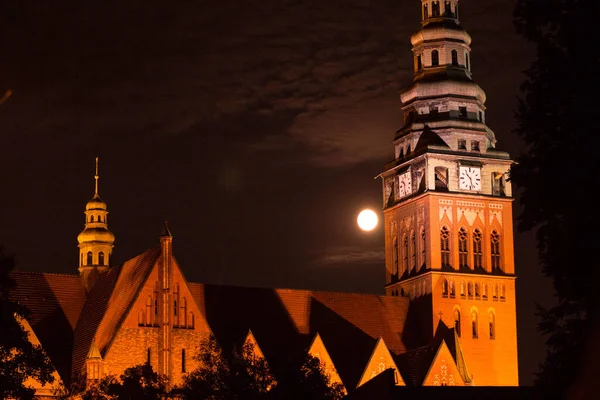 Piękny Kościół Księżyc Piękna Architektura Nocna Scena Kontekst — Zdjęcie stockowe