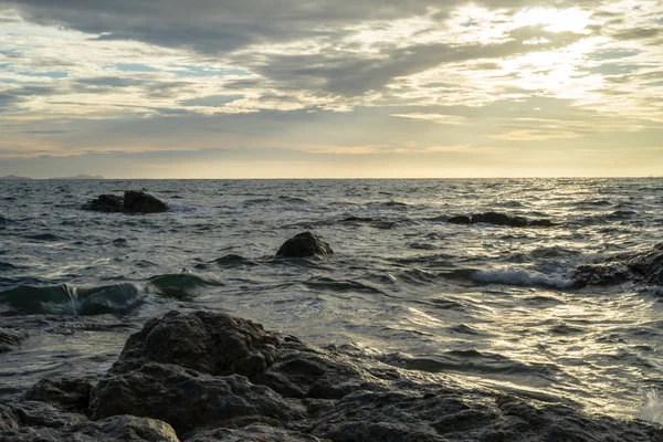 Puesta de sol en el mar — Foto de Stock