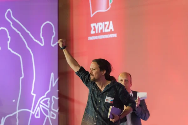 Atina, Yunanistan 18 Eylül 2015. Pablo Iglesias, Yunanistan Alexis Tsipras Başbakanı ile konuşma önce seçimleri Podemos Yunanistan.