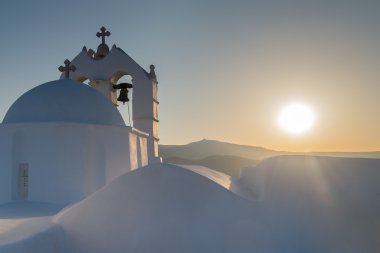 Güzel kilise Aziz Antonius Paros Adası Yunanistan.
