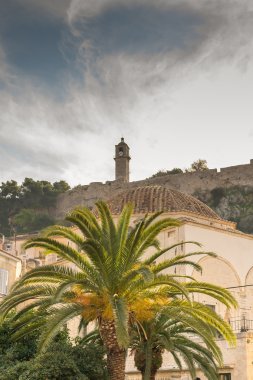 Eski saat Nafplio Yunanistan, bir tepenin üstüne.