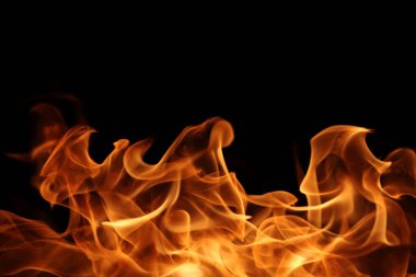 Soyut grafik tasarım amacı için koyu arkaplanda alev yakmak