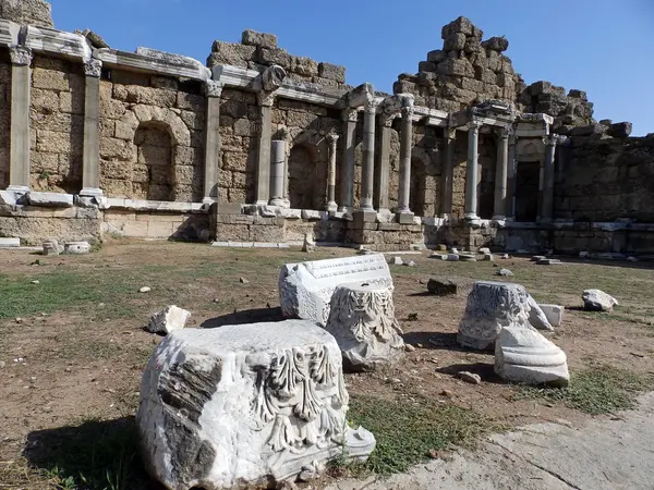 Side Türkiye antik kenti